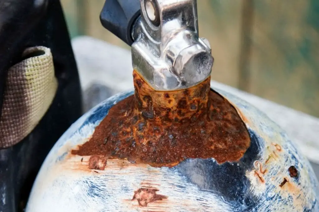 Can Oxygen Tanks Explode?