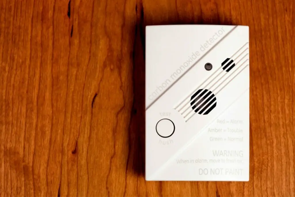 How Many Smoke & Carbon Monoxide Detectors Do I Need?